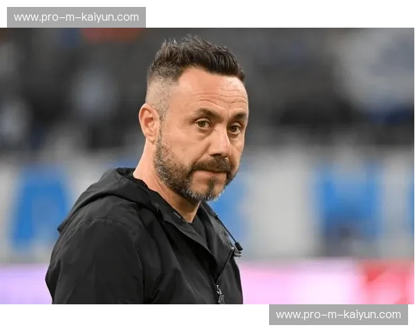 维阿谈马赛家庭氛围:德泽尔比关怀 维阿谈马赛家庭氛围:德泽尔比关怀